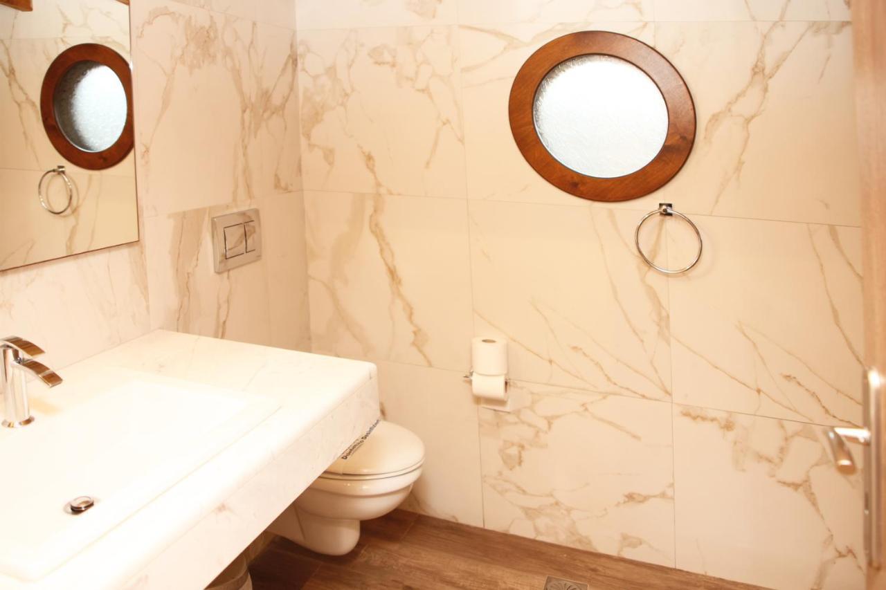 Apollon Filoxenia Hotel Corinth ภายนอก รูปภาพ