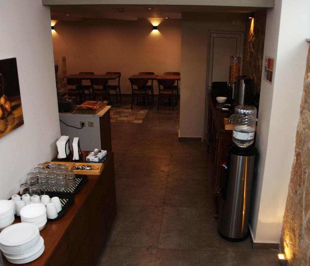 Apollon Filoxenia Hotel Corinth ภายนอก รูปภาพ