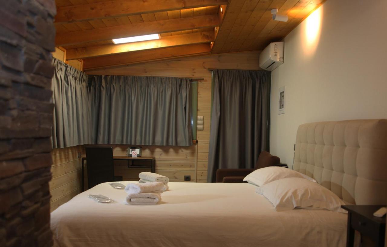 Apollon Filoxenia Hotel Corinth ภายนอก รูปภาพ