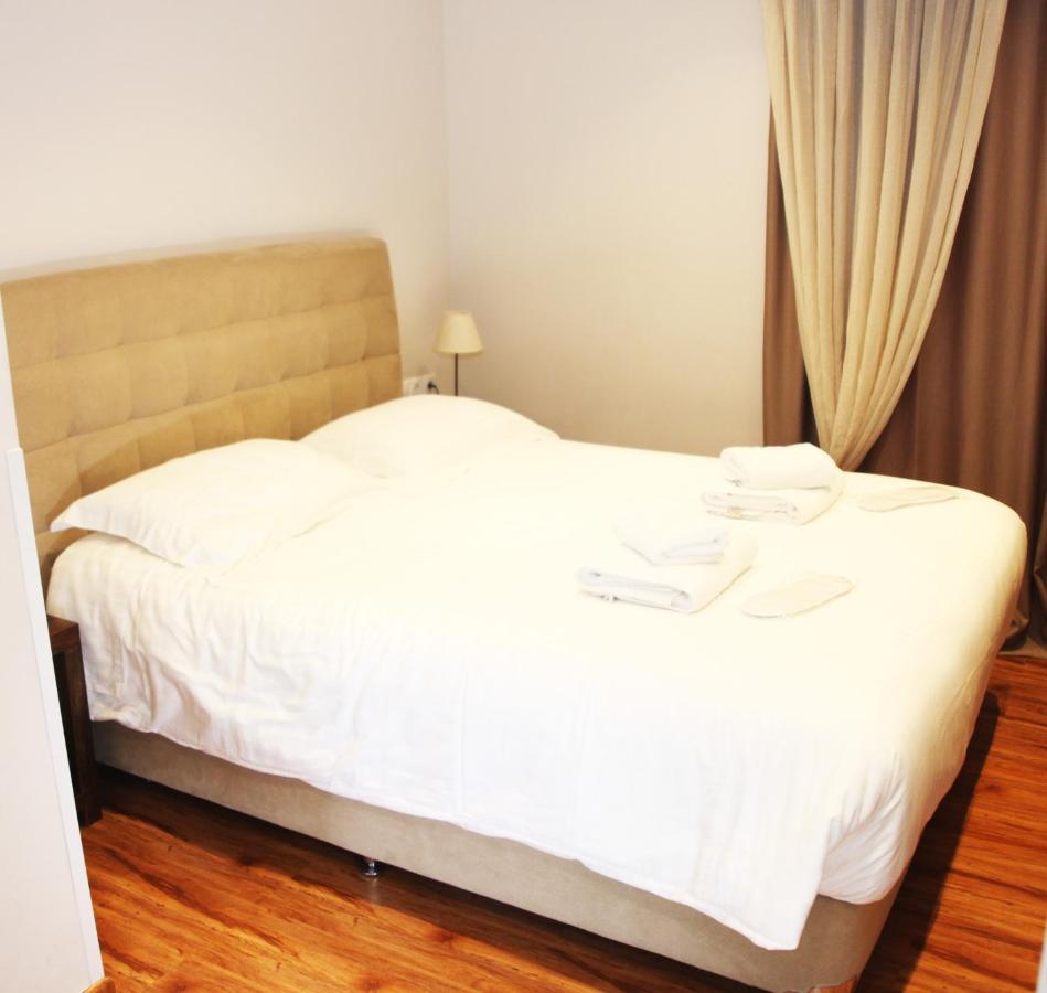 Apollon Filoxenia Hotel Corinth ภายนอก รูปภาพ