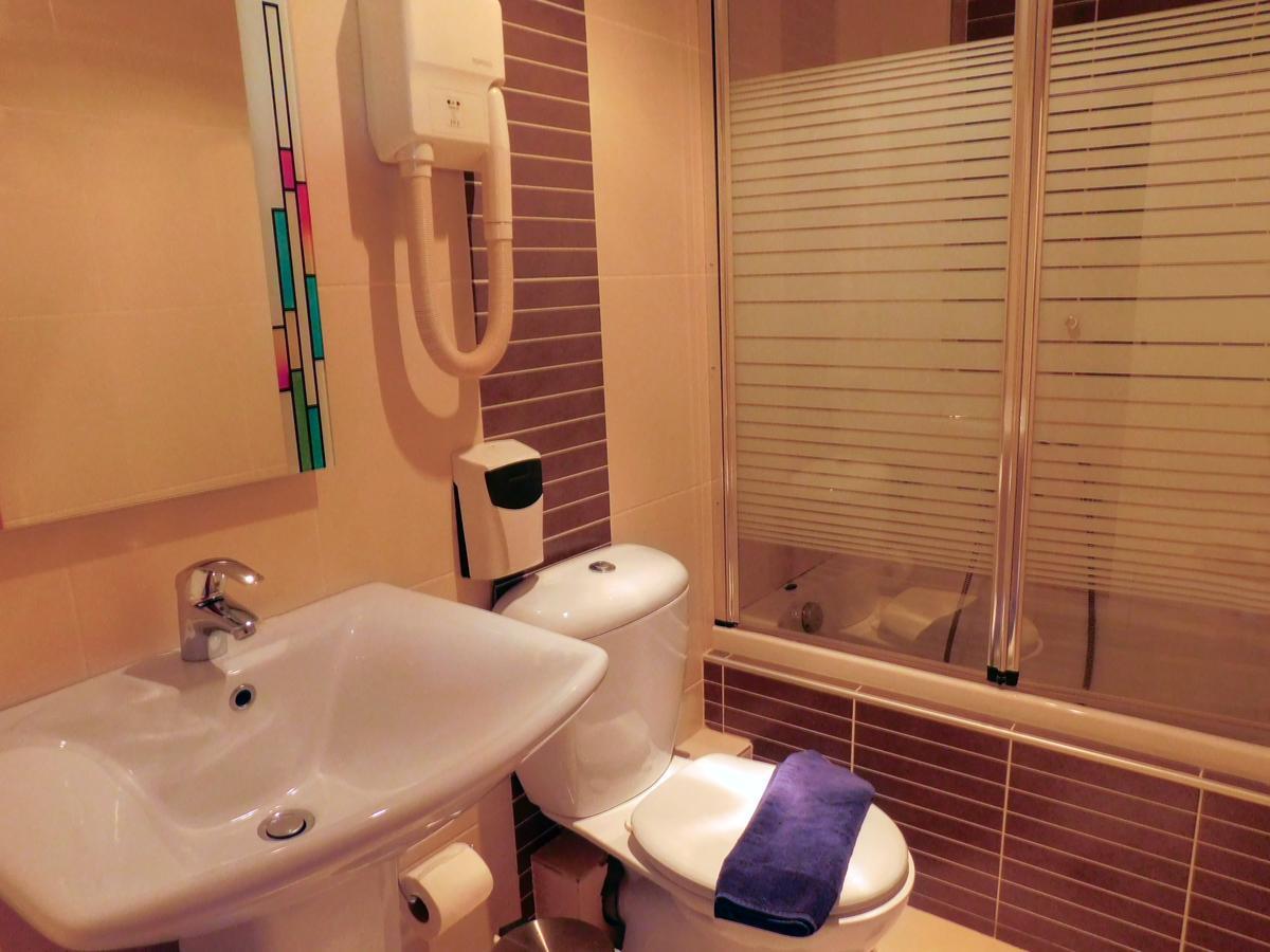 Apollon Filoxenia Hotel Corinth ภายนอก รูปภาพ